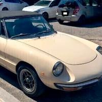 Alfa Romeo Spider 2000