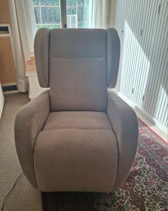Poltrona relax alzapersone elettrica