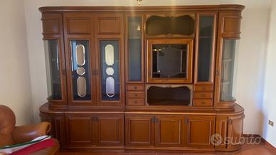 Armadio vetrina soggiorno