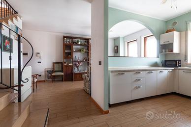 cucina a ferro di cavallo