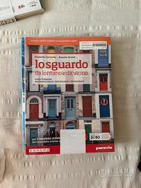 Lo sguardo da lontano e da vicino