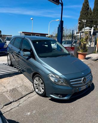 Mercedes-benz B 180 CDI BlueEFFICIENCY Premium