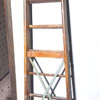 Alta scala antica in legno metallo perfetto stato