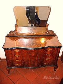 Cassettiera in noce