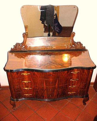 Cassettiera in noce