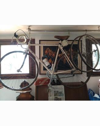 Bici da corsa Pinarello