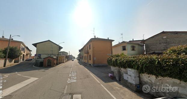 Trilocale con balcone - posto auto