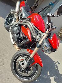 Triumph speed triple S 1050