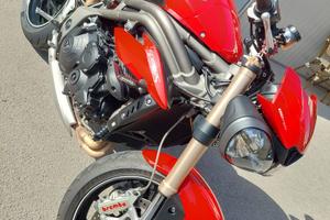 Triumph speed triple S 1050