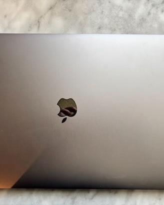Macbook Pro 15" 16Gb 2Tb SSD