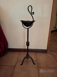 Vintage - Posacenere in ferro battuto