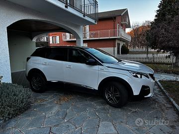 Peugeot 3008 gt line 120cv eat. 6