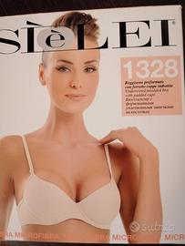 Reggiseno preformato imbottito