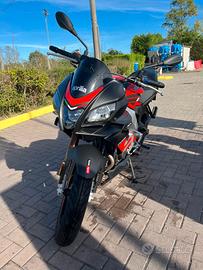 Aprilia Tuono 125
