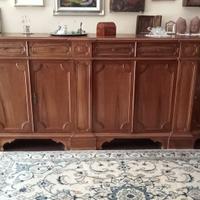 Mobili in noce massiccio