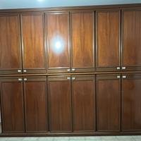 Armadio in legno