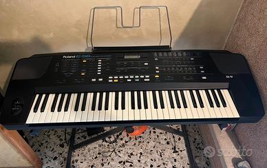 Tastiera elettronica musicale Roland