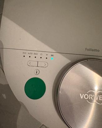 Robot aspirapolvere folletto