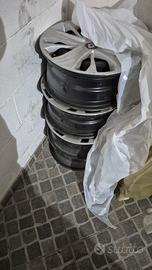 4 Cerchi Renault Clio Ferro 6X15 4 Fori