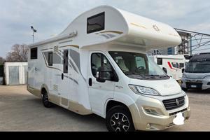Camper CI Magis 84m mansardato letti gemelli