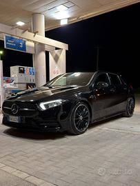 Classe A 180D  Premium Amg Night Edition