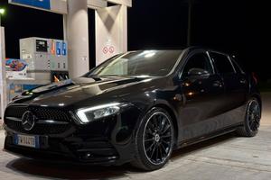 Classe A 180D  Premium Amg Night Edition