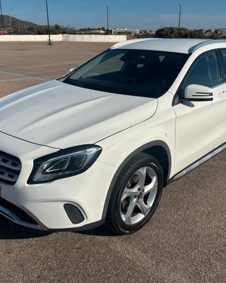 Mercedes gla