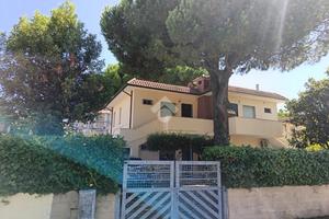 3 LOCALI A RAVENNA