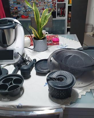 Bimby tm6 con accessori