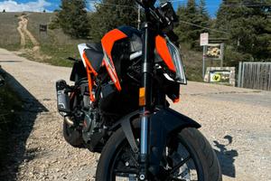 KTM DUKE 125