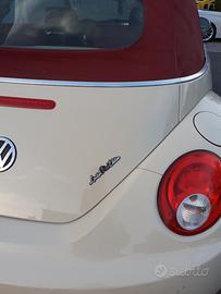 maggiolino new beettle cabrio edizione limit