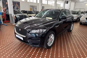 Jaguar F-Pace 2.0 D 180 CV aut. Portfolio - UNICO 