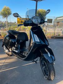 Vespa GTS 300 Sport