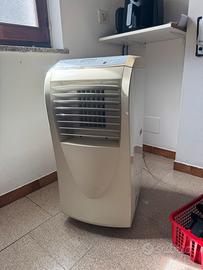 Condizionatore/ deumidificatore portatile 8650btu