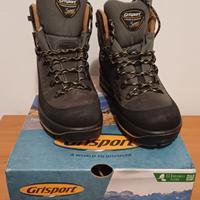 Scarpone trekking Grisport