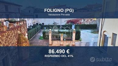 Immobile in asta di 83 m² a Foligno