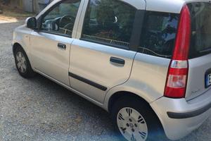 panda 1.2 70 cv dynamic . 