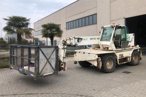 SOLLEVATORE TELESCOPICO MERLO ROTO 40.21