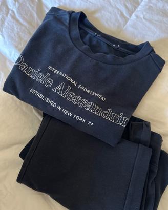 Lotto abbigliamento bambino tg7/8