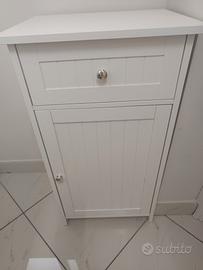 mobiletto bagno lavanderia 