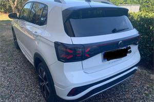 T cross 1.0 r Line plus  dsg