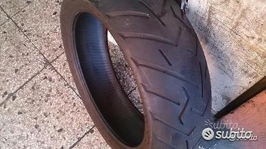 1 pneumatico moto usato 150 90 15 Michelin