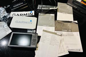 Garmin echomap uhd 62cv +transducer