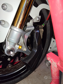 Yamaha R1 Big Bang - Ben-Spis