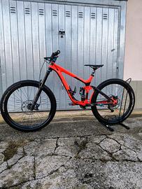MTB enduro giant regin 