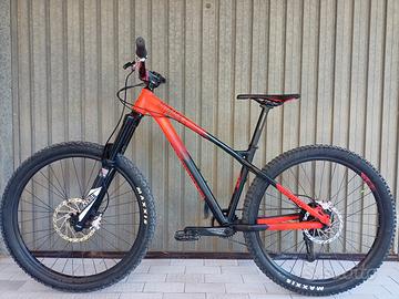 mtb da enduro Commencal taglia S