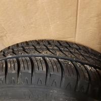 Gomma 165/70 R14 81T michelin + cerchione  nuova