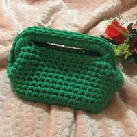 Clutch bag verde uncinetto