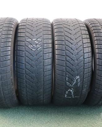 Gomme Goodyear Ultragrip 245 50 19 Inverno