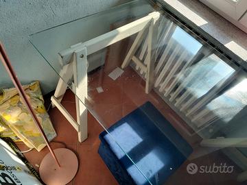 Scrivania  trasparente 